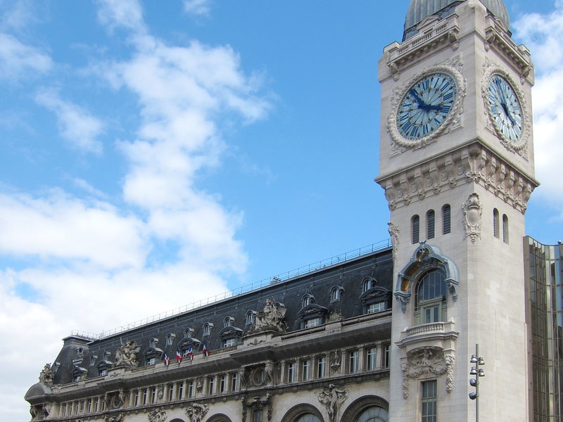 Berline Gare de Lyon – chauffeur privé MonChauffeurVIP 06 18 33 21 74