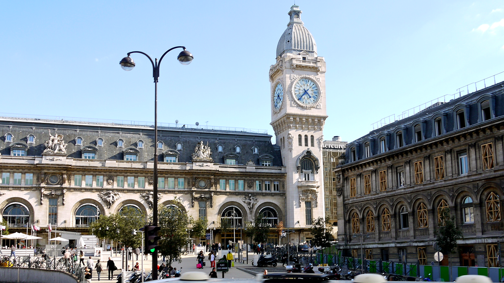 Gare de Lyon TGV – chauffeur privé MonChauffeurVIP 06 18 33 21 74