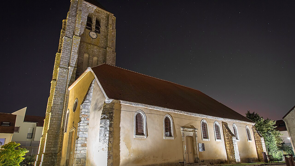 VTC Varennes-sur-Seine église Saint-Lambert patrimoine – chauffeur privé 77130 MonChauffeurVIP