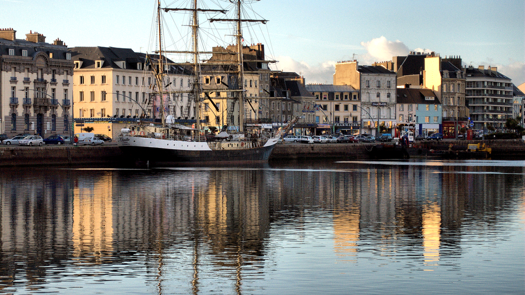 Quais Alexandre III – port de Cherbourg-en-Cotentin, bassin du commerce