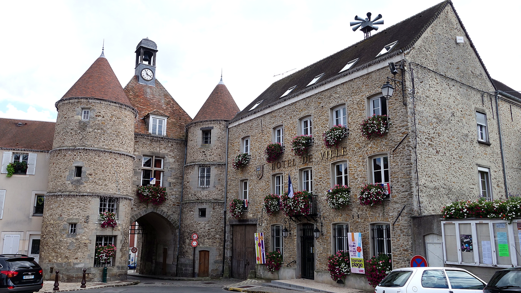 VTC Tournan-en-Brie patrimoine local – chauffeur privé 77220 MonChauffeurVIP