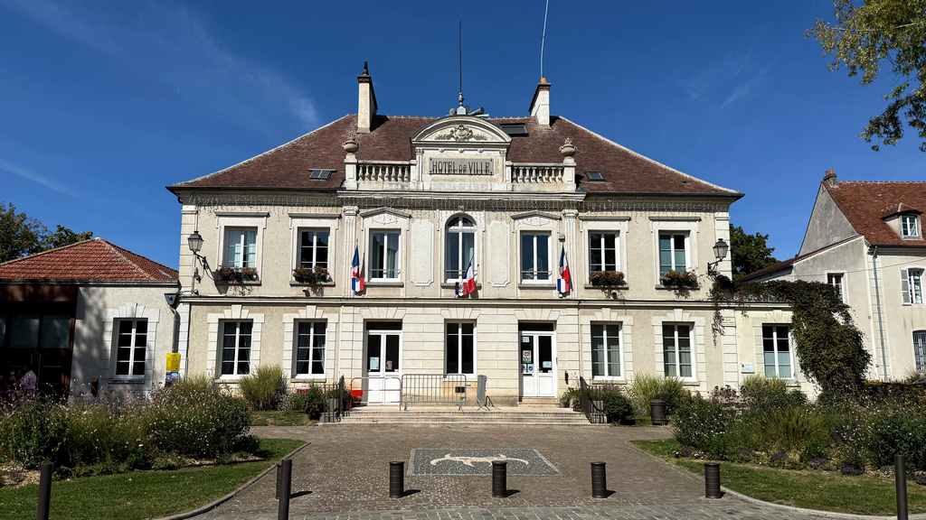 VTC Crécy-la-Chapelle mairie 77580 – MonChauffeurVIP 06 18 33 21 74