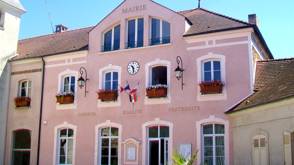 VTC Crégy-lès-Meaux mairie 77124 – MonChauffeurVIP 06 18 33 21 74