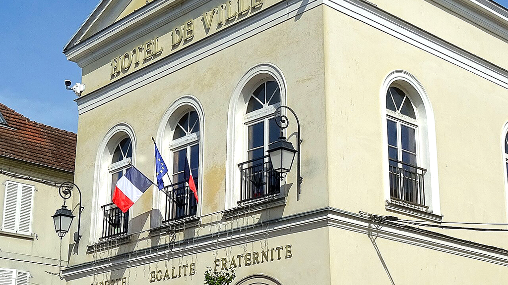 VTC Dammartin-en-Goële mairie – MonChauffeurVIP 06 18 33 21 74