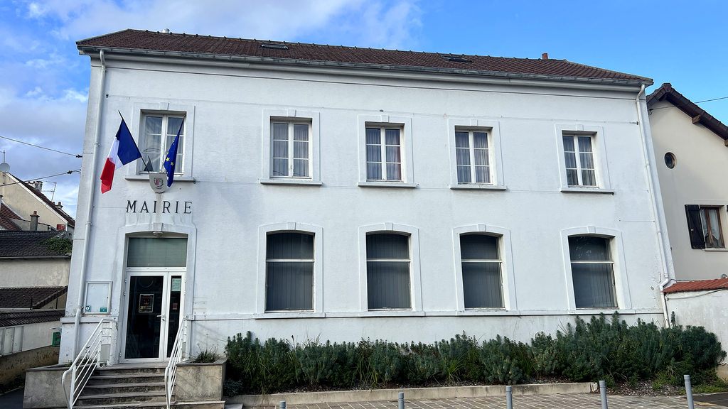 VTC Dampmart mairie 77400 – MonChauffeurVIP 06 18 33 21 74