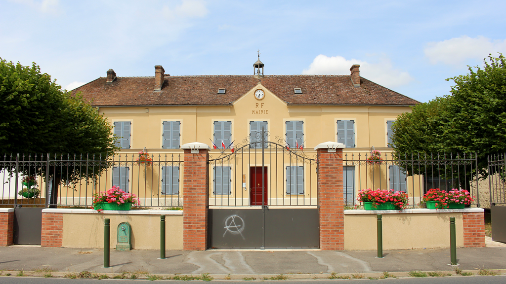 VTC La Chapelle-la-Reine mairie 77750 – MonChauffeurVIP 06 18 33 21 74