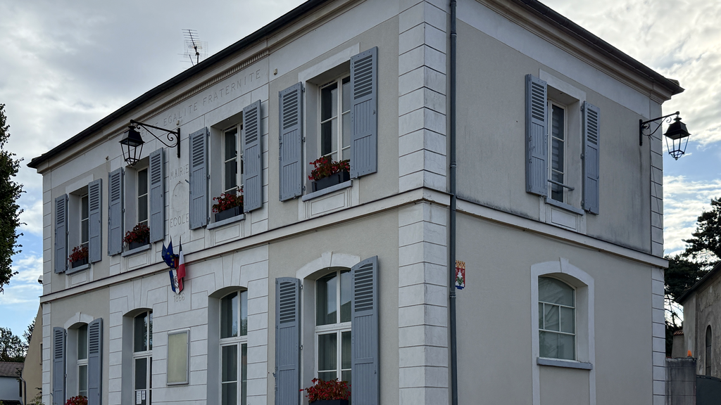 VTC Lesches-sur-Marne mairie 77420 – MonChauffeurVIP 06 18 33 21 74