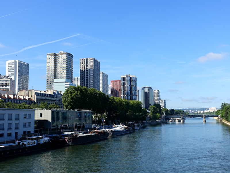Berline VTC Paris 15e – MonChauffeurVIP 06 18 33 21 74