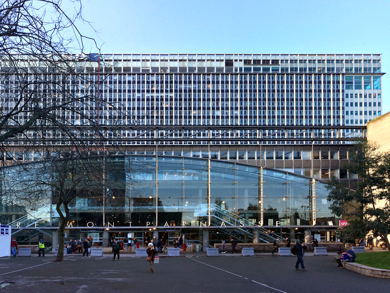 VAN 7 places VTC Paris 15e – MonChauffeurVIP 06 18 33 21 74