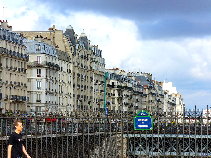 Berline VTC Paris 17e Batignolles – MonChauffeurVIP 06 18 33 21 74