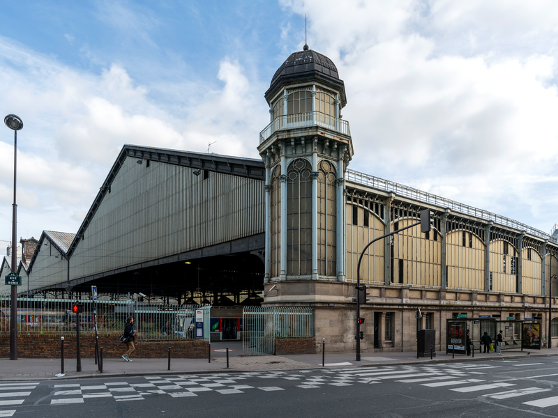 VAN 7 places VTC Paris 8e – MonChauffeurVIP 06 18 33 21 74
