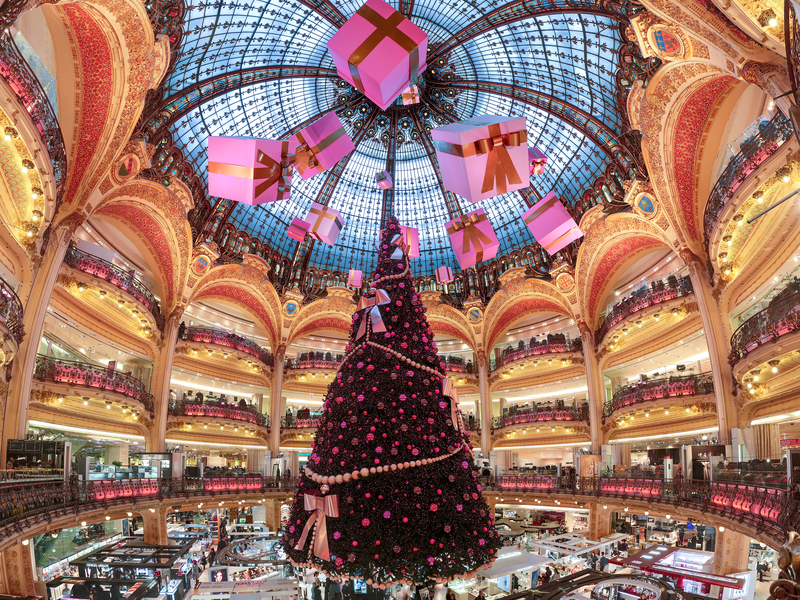 Berline VTC Paris 9e Galeries Lafayette – MonChauffeurVIP 06 18 33 21 74