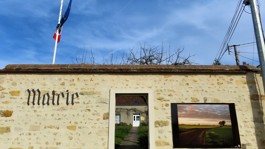 VTC Recloses mairie 77760 – MonChauffeurVIP 06 18 33 21 74
