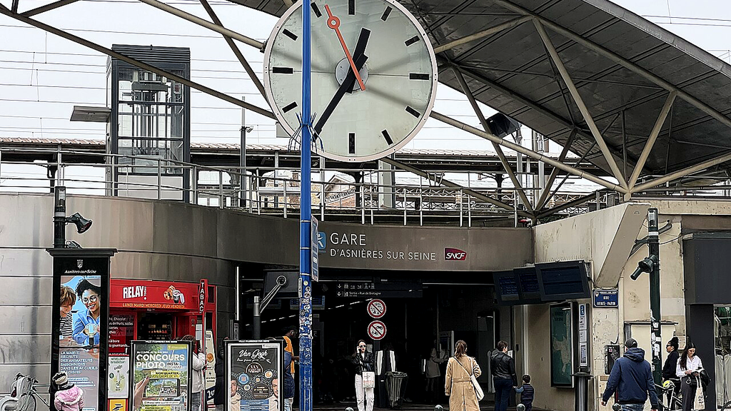 Gare d'Asnières-sur-Seine – VTC chauffeur privé 92600 MonChauffeurVIP