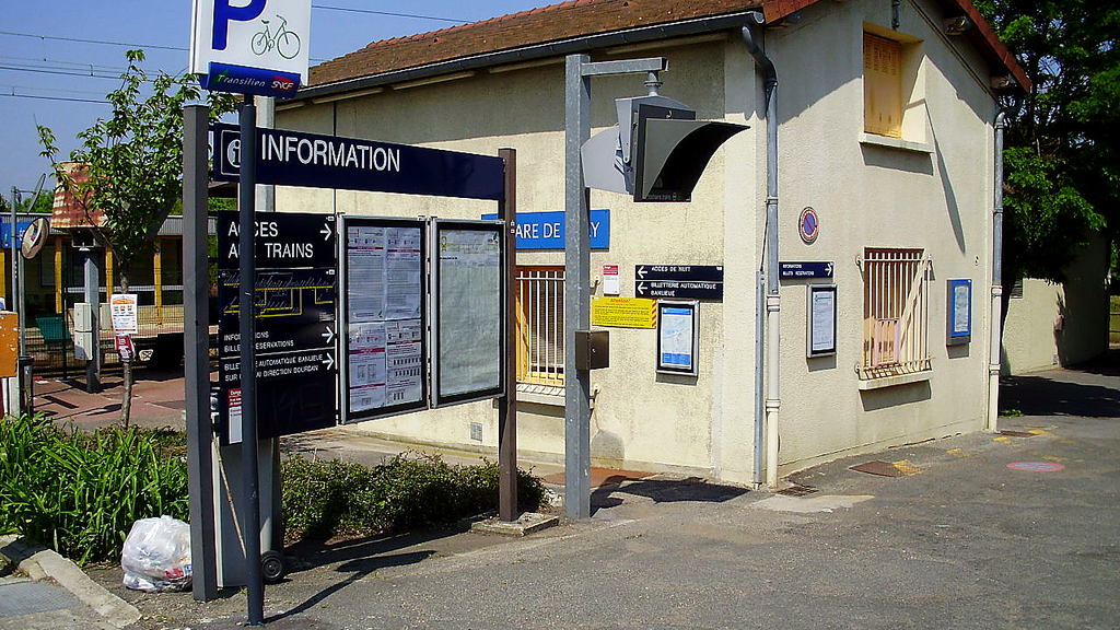 VTC Égly gare RER C patrimoine – chauffeur privé 91520 MonChauffeurVIP