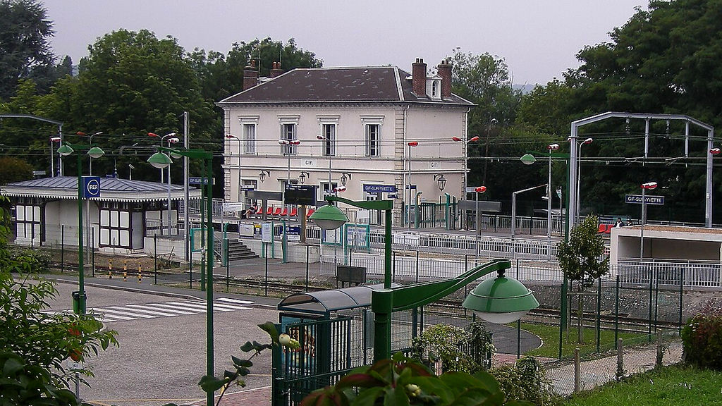 VTC Gif-sur-Yvette gare RER B patrimoine – chauffeur privé 91190 MonChauffeurVIP