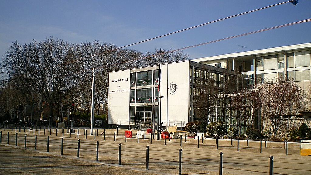 VTC Villeneuve-la-Garenne hôtel de ville – chauffeur privé 92390 MonChauffeurVIP 06 18 33 21 74