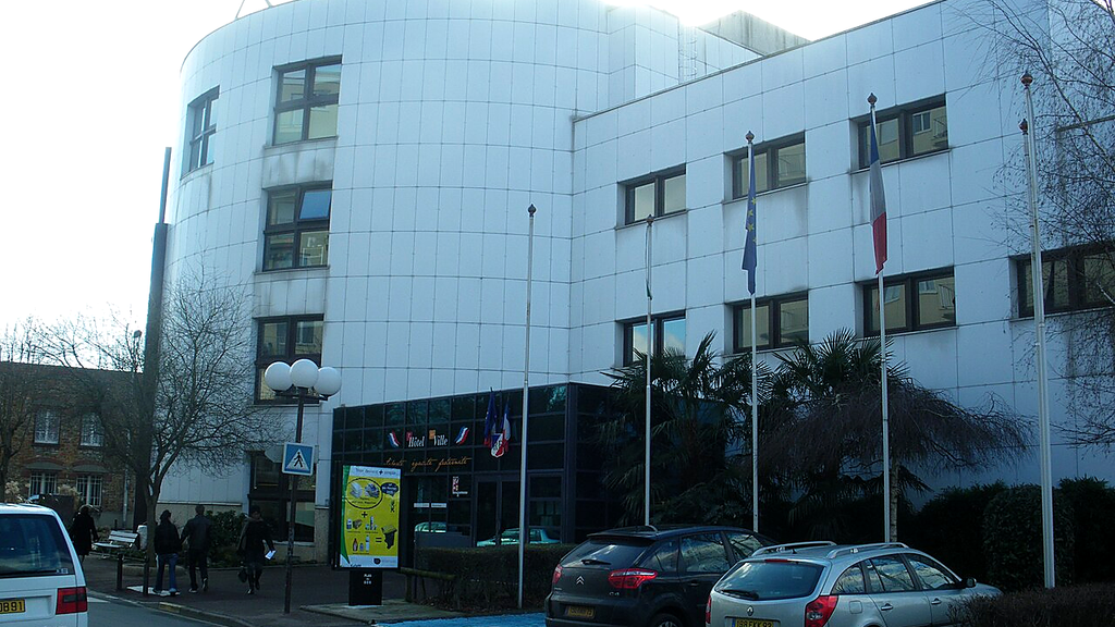 Mairie de Longjumeau – VTC chauffeur privé 91160 MonChauffeurVIP 06 18 33 21 74