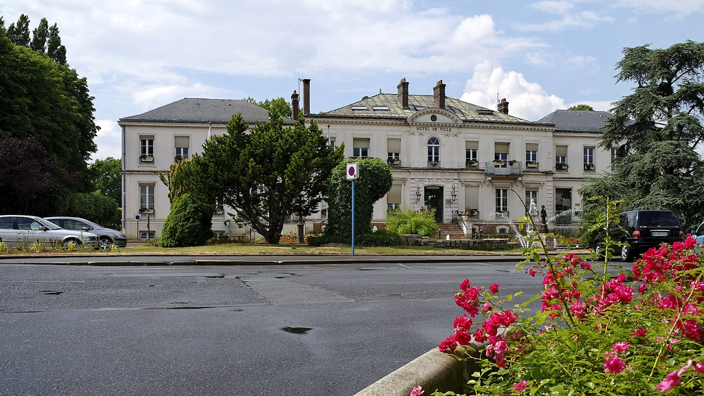 Mairie de Viry-Châtillon – VTC chauffeur privé 91170 MonChauffeurVIP 06 18 33 21 74