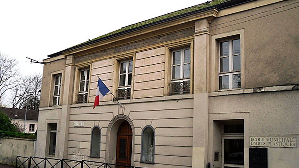Musée Davout ancienne mairie Savigny-sur-Orge – VTC chauffeur privé 91600 MonChauffeurVIP 06 18 33 21 74
