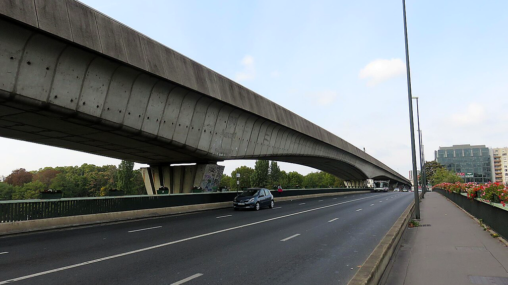 Ponts de Clichy sur la Seine – VTC chauffeur privé 92110 MonChauffeurVIP
