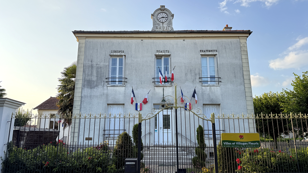 VTC Chanteloup-en-Brie mairie hôtel de ville 77600 – MonChauffeurVIP 06 18 33 21 74