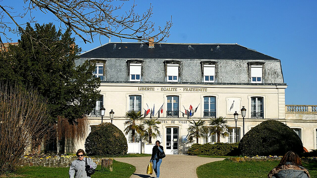 VTC Saint-Germain-lès-Arpajon mairie 91180 – MonChauffeurVIP 06 18 33 21 74