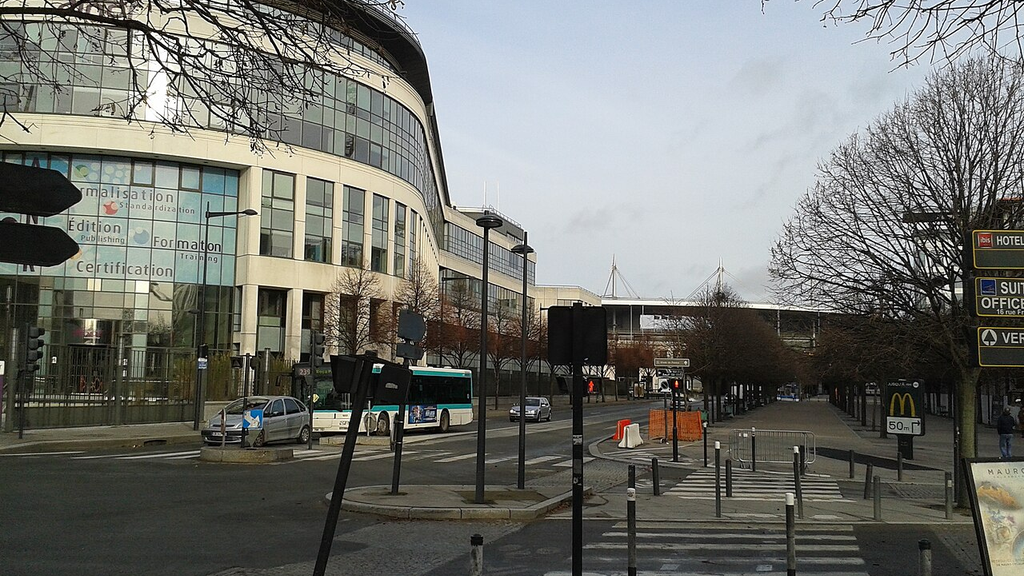 VTC Seine-Saint-Denis 93 – Stade de France et berline chauffeur privé MonChauffeurVIP 06 18 33 21 74