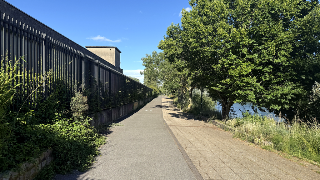 VTC Neuilly-sur-Marne bords de Marne patrimoine – chauffeur privé 93330 MonChauffeurVIP