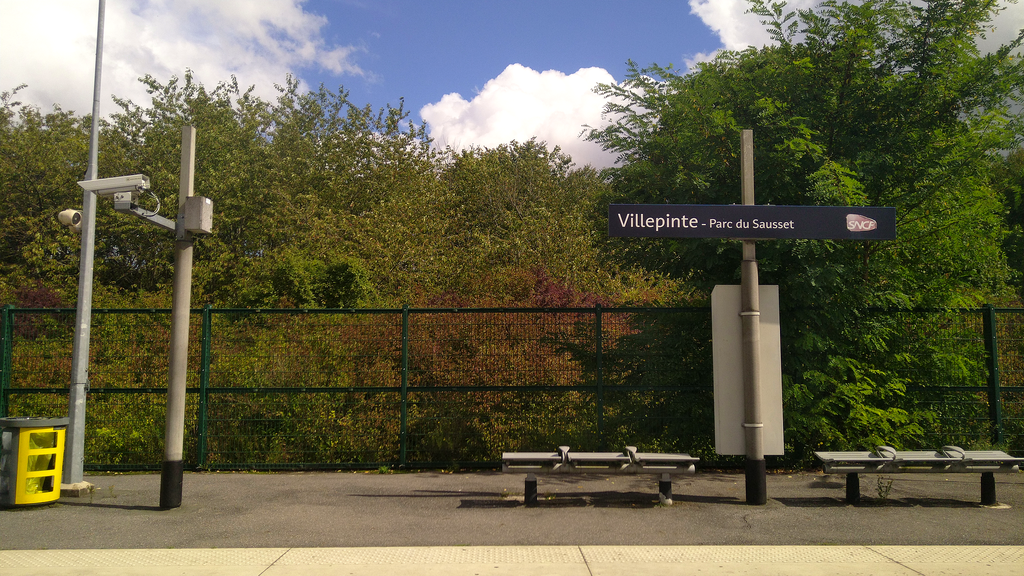 VTC Villepinte gare RER B patrimoine – chauffeur privé 93420 MonChauffeurVIP