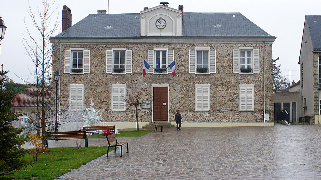 VTC Briis-sous-Forges mairie patrimoine – chauffeur privé 91640 MonChauffeurVIP